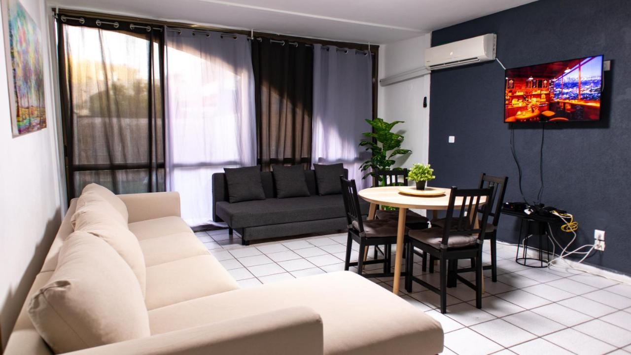 Ferienwohnung Grey House Eilat Exterior foto